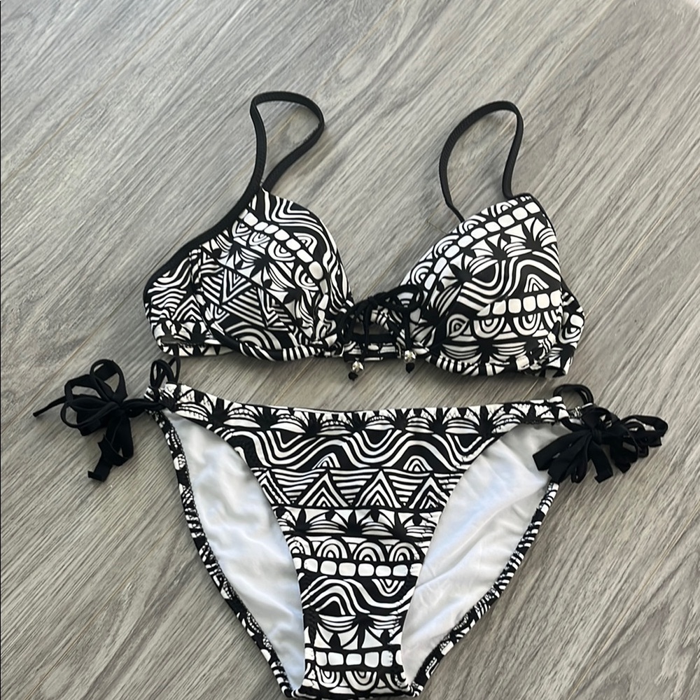 Black and White Patterned Bikini